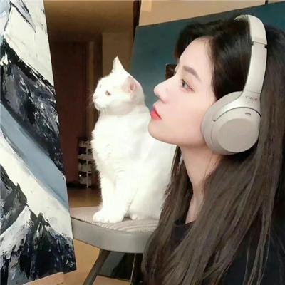 默默的我，不默默的我们